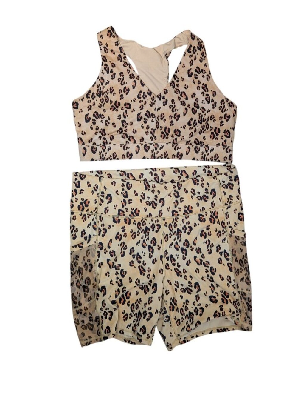 Fabletics Leopard Print Two Piece Activewear Set 4X Sports Bra Athletic Shorts